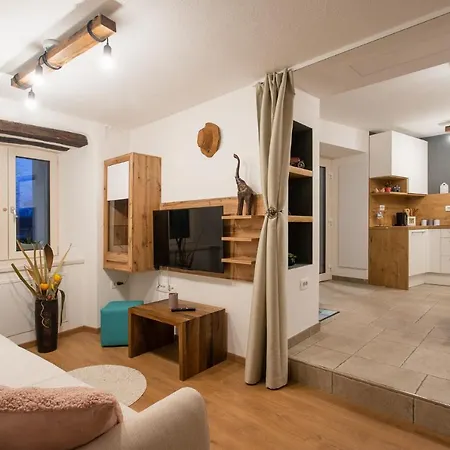 Apartma Ob Stari Murvi, Sezana Exterior photo