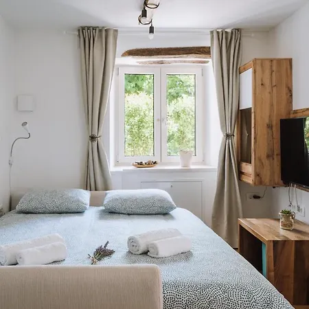 Apartma Ob Stari Murvi, Sezana Exterior photo